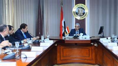 طارق قابيل يترأس الاجتماع الأول لمجلس الأعمال المصري البرتغالى المشترك