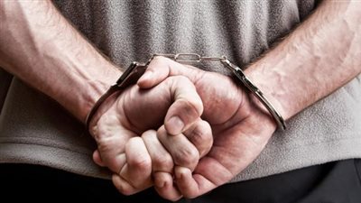 القبض على موظف بالمعاش استولى على 400 ألف جنيه من آخر بالجيزة
