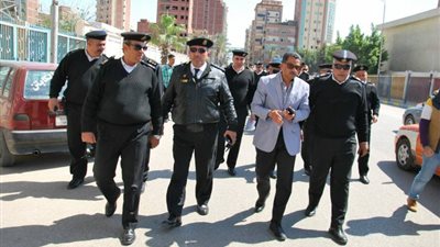 مدير أمن الإسماعيلية يتفقد محيط الاستاد قبل مباراة الزمالك