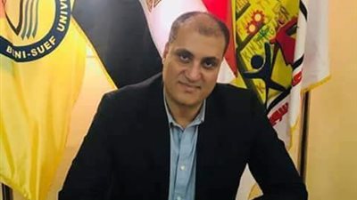وفاة عميد التربية للطفولة بجامعة بني سويف متأثرًا بإصابته