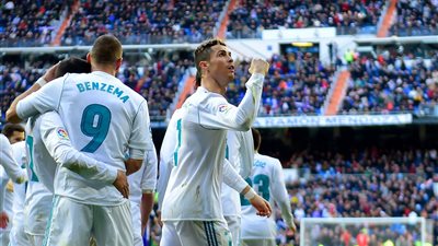 ريال مدريد يواصل انتصاراته أمام لاس بالماس بثلاثية نظيفة