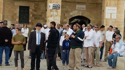 الأقصى يشهد انتهاك جديد من قبل العديد من المستوطنيين