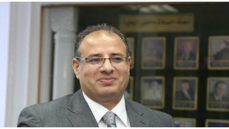 محافظ الاسكندرية