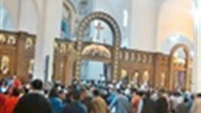 الآلاف يؤدون قداس أحد الشعانين بدير الأنبا بيشوى بوادي النطرون