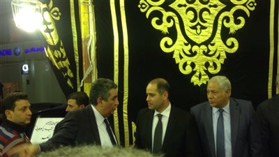 رجال الرياضة المصرية يقدمون واجب العزاء في وفات والدة إيهاب لهيطة