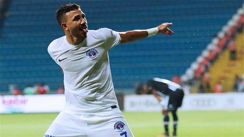 تريزيجية لاعب قاسم