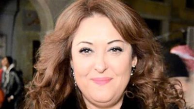 نهال عنبر تقترب من انتهاء 