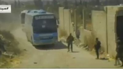عاجل| مغادرة الحافلات مدينة دوما وعلى متنها 112 مسلحًا