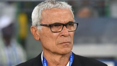 كوبر يراقب لاعبي الزمالك والإسماعيلي خلال مواجهة اليوم