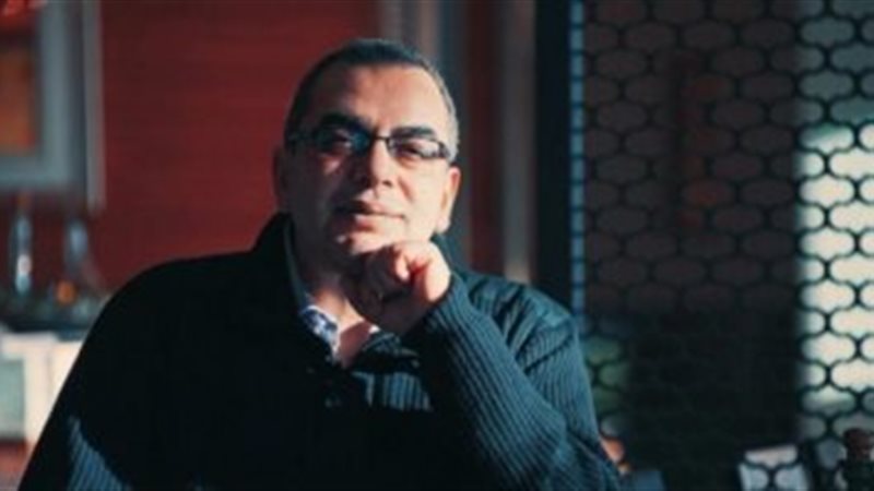 الأديب أحمد خالد