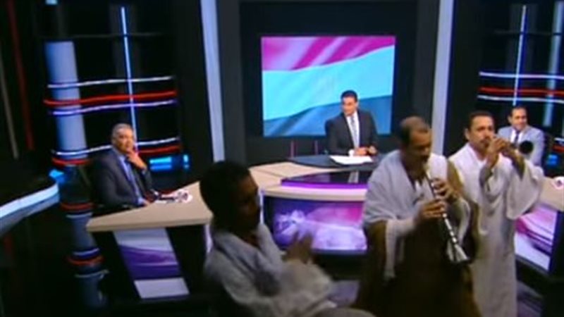  فرقة بالطبل البلدى