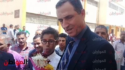 صور| نائب وزير التعليم يزور الوادي الجديد ويتفقد عدد من المدارس