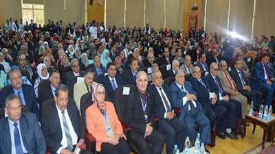 14 دولة عربية وافريقية تشارك بفعاليات منتدى الشباب العربى للبيئة الساحلية بشرم الشيخ 
