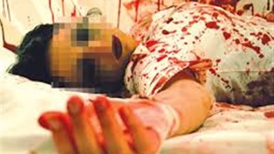  بسبب خلافات مع خطيبها.. فتاة تنتحر بتناول مبيد حشرى وقطع شرايين يدها فى المنيا