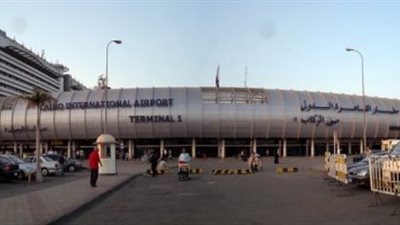 وزير الاتصالات والتكنولوجيا الروسي يتوجه لمطار القاهرة الدولي عقب انتهاء زيارته