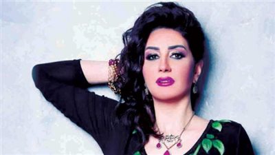 وفاءعامر لجمهورها: نهاركم زي الفل يا اجمل جمهور هرد على الكومنتات