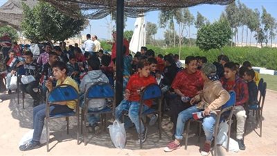 فرحة الأطفال الأيتام داخل أكاديمية الشرطة.. ويرقصون على أغنية 