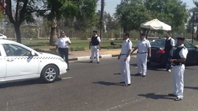 تحرير 7880 مخالفة مرورية متنوعة خلال 24  بمحاور وميادين الجيزة