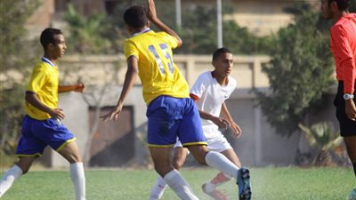 أيمن خليل يضم 19 لاعبا بقائمة إسماعيلي ٢٠٠١ استعدادًا للزمالك