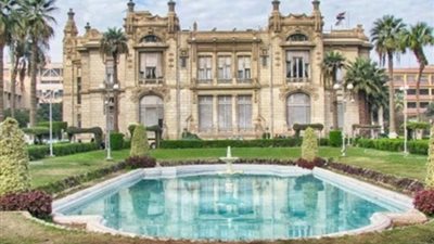 جامعة عين شمس تمنح الدكتوراة الفخرية لـ