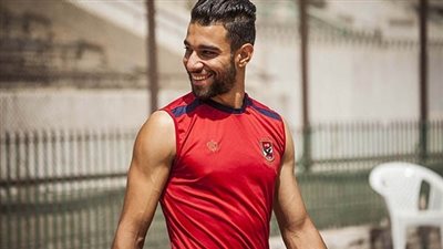 عمرو السولية يغيب عن مباراة الأهلي وسموحة