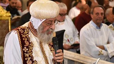 البابا تواضروس يترأس قداس خميس العهد بكنيسة مارمينا بالإسكندرية
