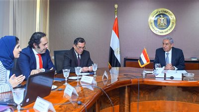 وزير التجارة والصناعة: مصر تتطلع للمشاركة في معرض إكسبو 2020 دبي