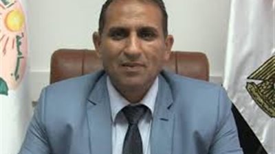 رئيس جامعة أسوان يهنئ الأخوة الأقباط بعيد القيامة المجيد