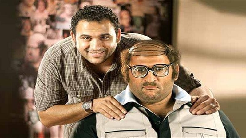 اكرم حسني 
