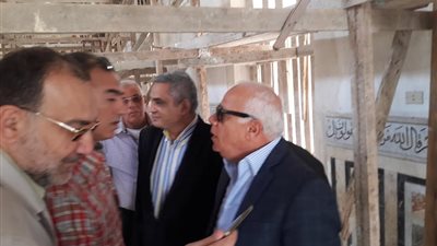 صور| محافظ بورسعيد يوجه بسرعة الانتهاء من اعمال تطوير المسجد العباسي