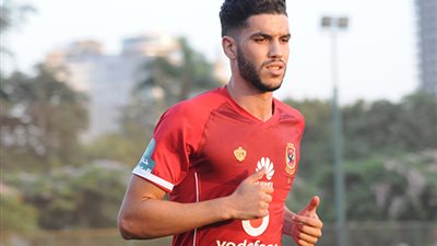 أزارو ينتظم في المران الجماعي الثلاثاء