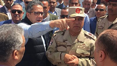 وزير الآثار: تصحيح الأخطاء اللغوية في أسماء القطع الأثرية بمتحف سوهاج