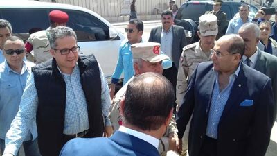 وزير الأثار يغادر سوهاج إلى الأقصر بعد تفقد متحف سوهاج القومي
