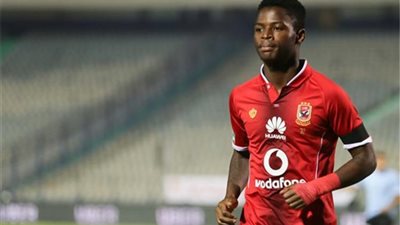 الأهلي يفقتد باكا أمام سموحة