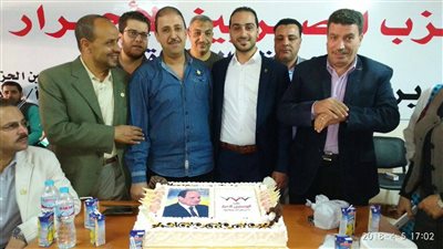 صور| المصريين الأحرار ينظم احتفالية لفوز الرئيس عبد الفتاح السيسي بولاية ثانية