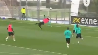 فيديو.. رونالدو يكرر مقصية يوفنتوس في تدريبات اليوم