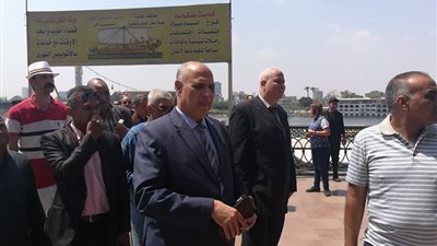 صور| جولة تفقدية لرئيس هيئة النقل العام بالقاهرة في الأتوبيس النهري