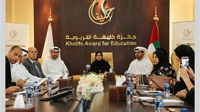 منصور بن زايد يعتمد أسماء الفائزين بجائزة الشيخ زايد التربوية
