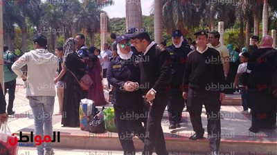 صور| تشديدات أمنية بحديقة الأزهر تزامنًا مع احتفالات شم النسيم