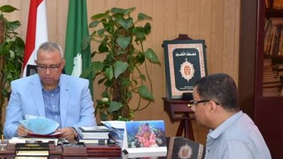 محافظ الشرقية يتابع حالة الأسواق خلال أعياد الربيع حفاظاً على صحة المواطنين