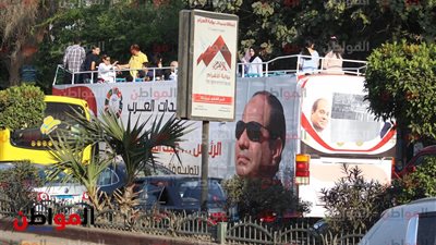 صور| المواطنون يحتفلون مع الرئيس السيسي بعيد شم النسيم 2018