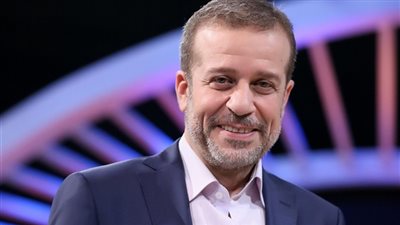 شريف منير يحتفل بشم النسيم فى مكة المكرمة