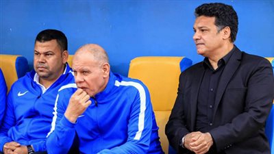 إيهاب جلال يوضح حقيقة استبعاد أيمن حافظ من جهاز الزمالك