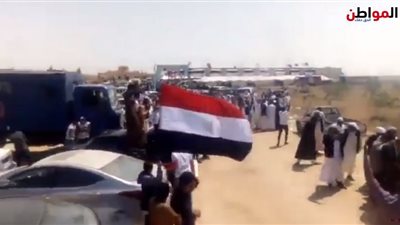فيديو| أهالي مطروح يستقبلون المحافظ بالألعاب النارية