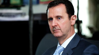 صور| الأسد يستقبل عددًا من المحررين الذين فقدوا أبناءهم في دوما