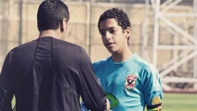 الأهلي يصدم 