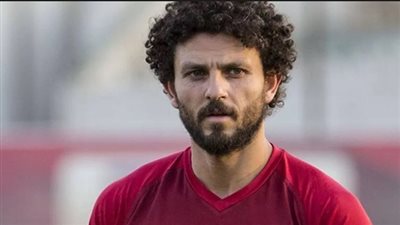 غالي خارج قائمة الأهلي أمام الداخلية
