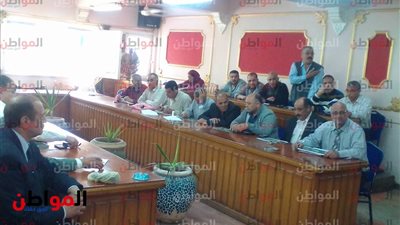 صور| رئيس المحلة: يبحث مناقشة سبل إزالة التعديات على الأراضى 