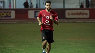 الشعلالي يعفي 