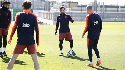 برشلونة يحطم رقم سوسيداد التاريخي بعد تخطي فالنسيا